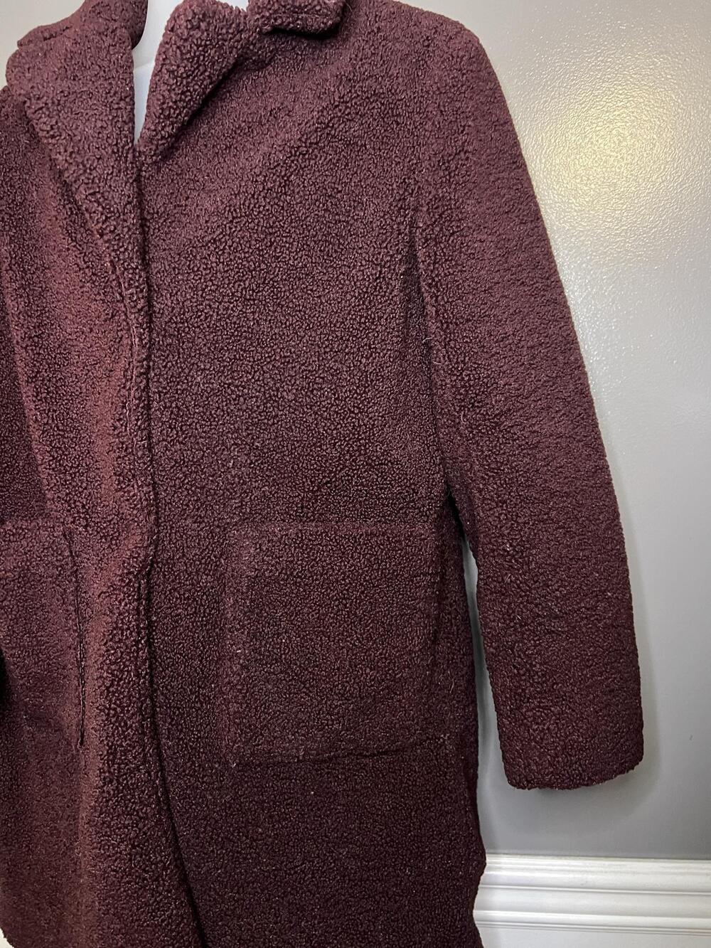 French Connection Coat Womens Medium Red Faux Fur Snap Front Lined Overcoat - Picture 4 of 10